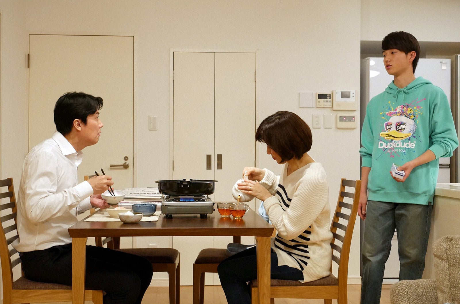 絃瀬聡一（右） （C）TBS