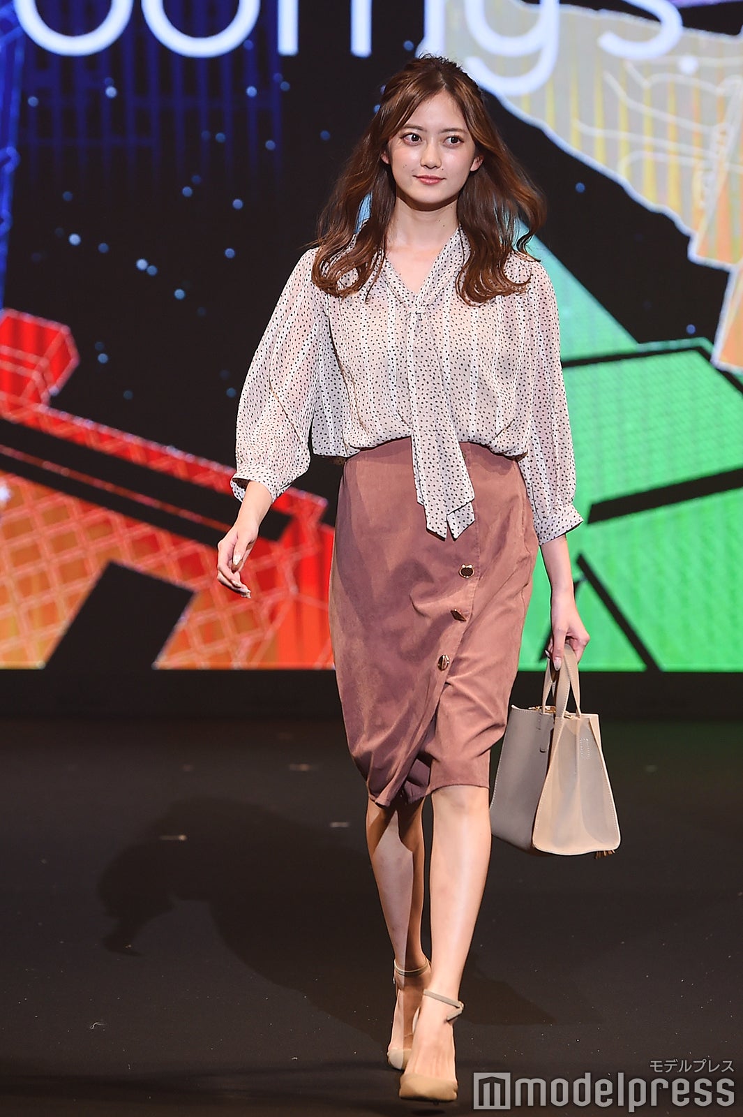 （C）モデルプレス