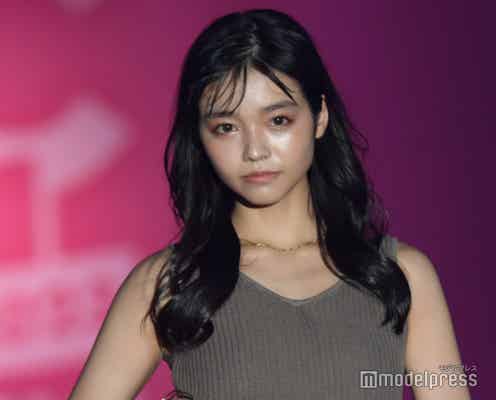 「JCミスコン2022」グランプリ・秋田莉杏、ノースリーブニットからほっそり二の腕のぞかせる 大人な表情で魅了<TGC teen ICHINOSEKI 2023>