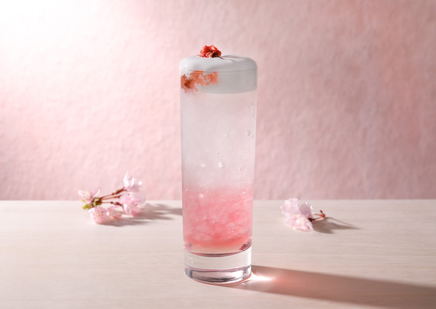 ブロッサミング さくら 800円／画像提供：スターバックス コーヒー ジャパン　