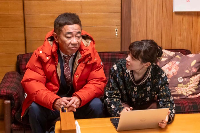 濱田岳、奈緒「春になったら」第2話より(C)カンテレ