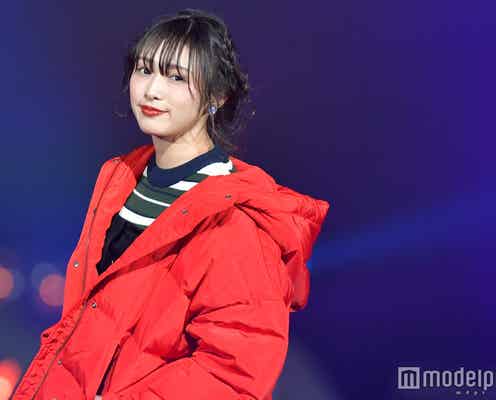 欅坂46渡辺梨加、クールな表情からの“ニコッ”にやられる…まとめ髪×こっくり赤リップで大人な魅力<TGC広島2017>