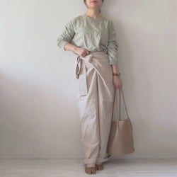 楽ちんなのにオシャレ見え♡ ラップデザインのパンツ&スカートでスタイリッシュに決めよう