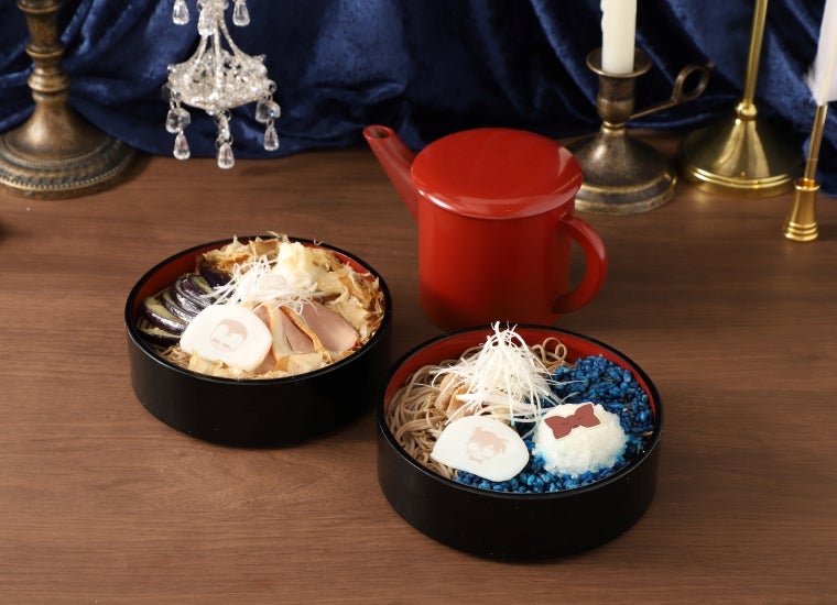 そば2枚セット税込1,890円（C）青山剛昌／小学館・読売テレビ・TMS 1996