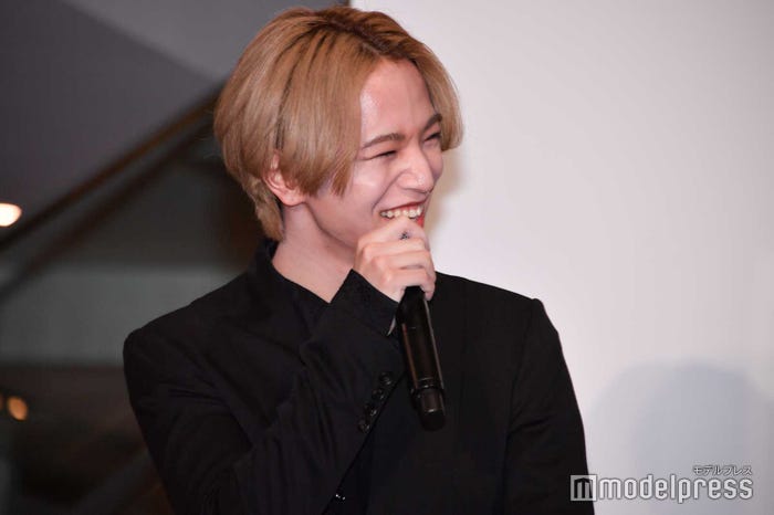雪合戦が苦手そうと言われ笑う大平祥生 (C)モデルプレス