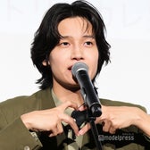 映画「トリツカレ男」初日舞台挨拶に出席した佐野晶哉(C)モデルプレス