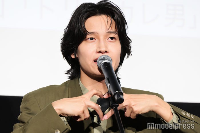 佐野晶哉(C)モデルプレス