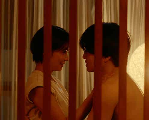 <隣の男はよく食べる 第8話>⿇紀、蒼太に不信感 上司からのハグに困惑