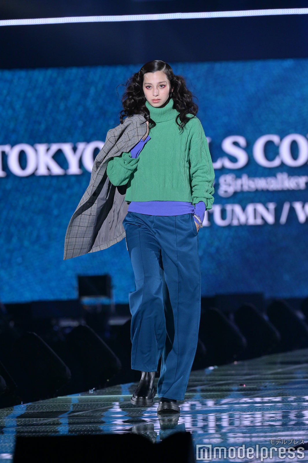 （C）モデルプレス