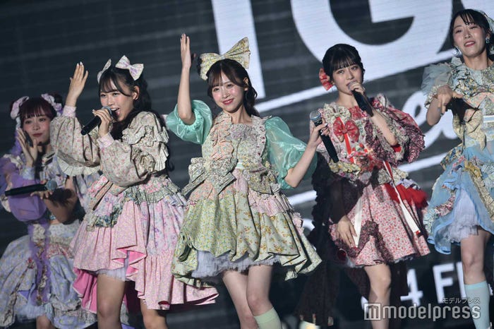 FRUITS ZIPPER(C)モデルプレス