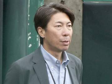 高津臣吾氏 教え子愛が止まらない 「昨日は久しぶりのアベックアーチです！」村上連発を生観戦 ヤクルトのサヨナラ劇にも興奮