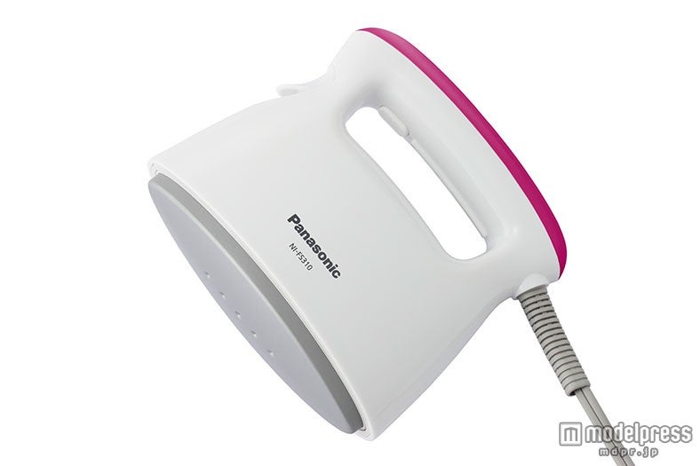 ニットやストール、ファーにも使える「パナソニック　衣類スチーマー」