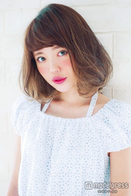 人気のボブは空気感が大事/モデル鳥居玲子(画像提供:「Ray」5月号、主婦の友社)