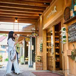 甲州ワイン蔵(C)モデルプレス