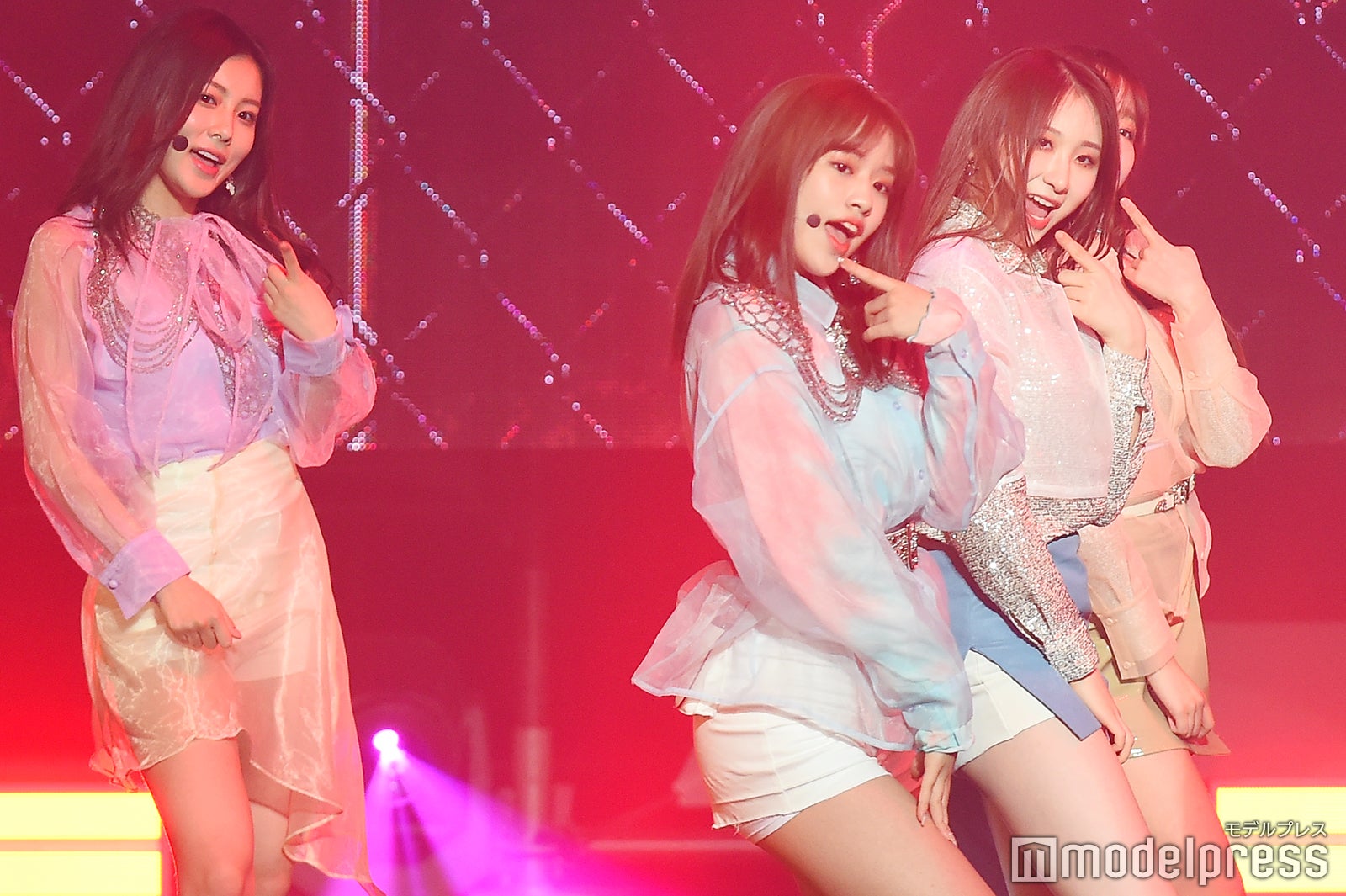 IZ*ONE （C）モデルプレス