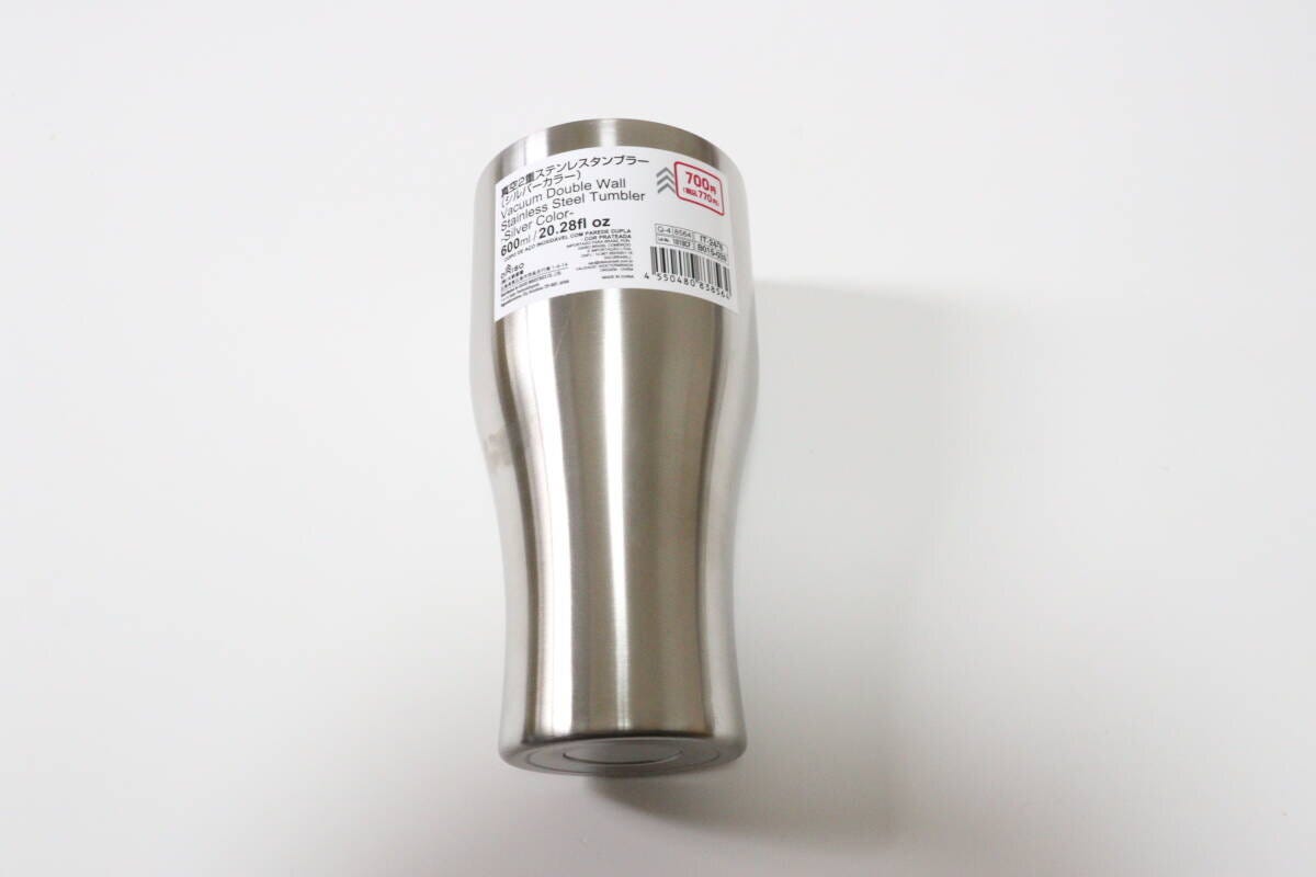 ダイソー 真空2重ステンレスタンブラー(シルバーカラー) ダイソーの真空2重ステンレスタンブラー(シルバーカラー)のパッケージ