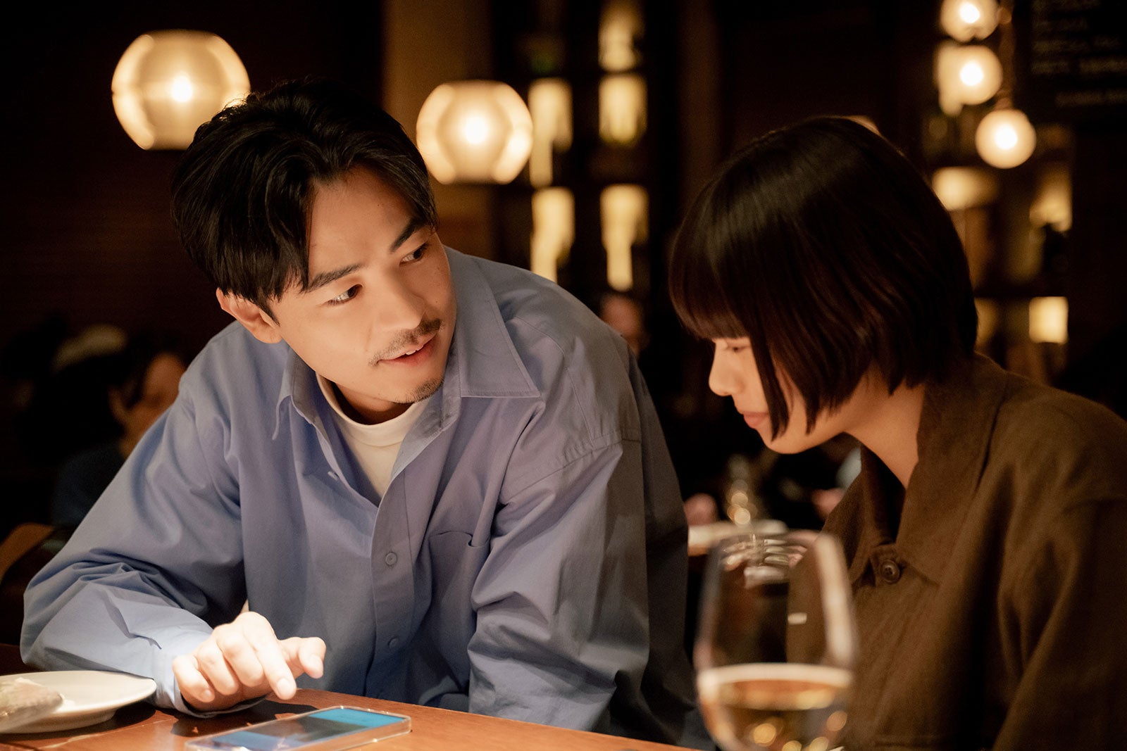 成田凌、杉咲花「冬のなんかさ、春のなんかね」第7話（C）日本テレビ