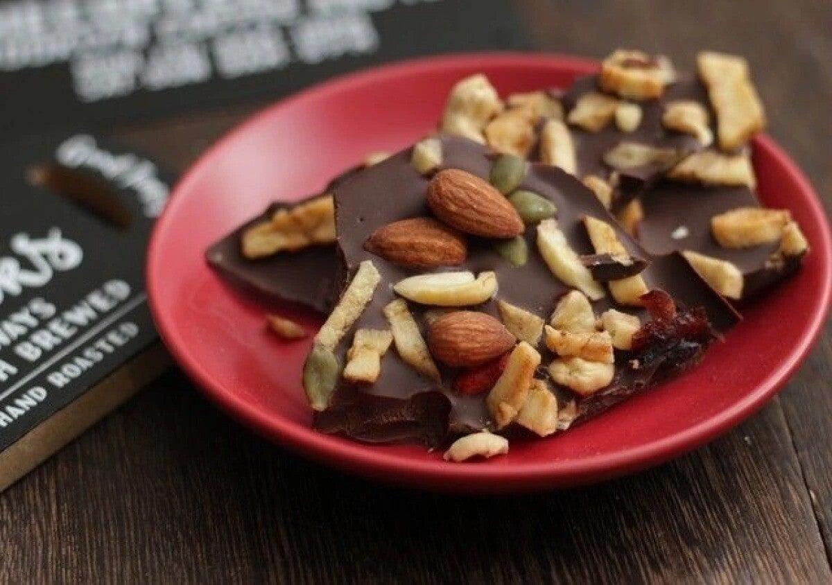 「これならバレンタイン当日でもできる！」「自分が食べたい」材料3つの簡単チョコスイーツ4選