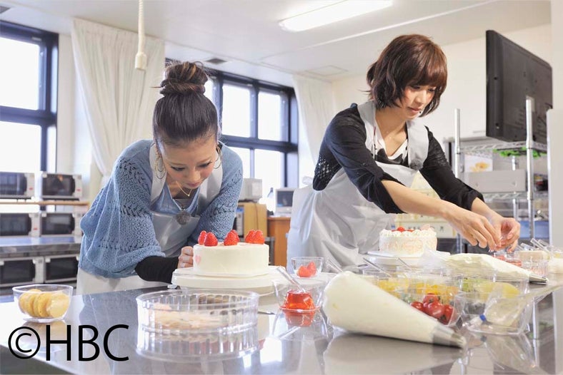 あびる優、大島麻衣／「新発見！告白パワースポットツアー」（TBS系）より