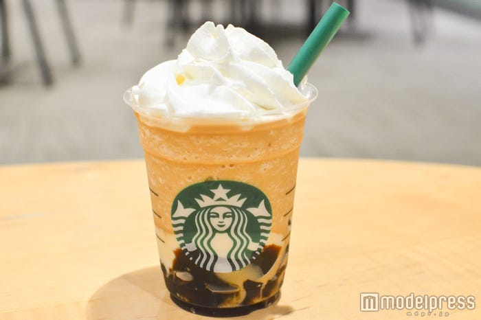 コーヒー ジェリー&クリーミー バニラ フラペチーノ(R)/(C)モデルプレス