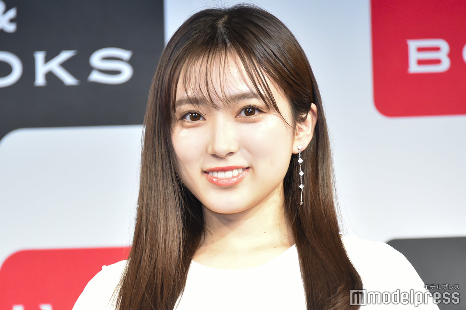 矢吹奈子（C）モデルプレス