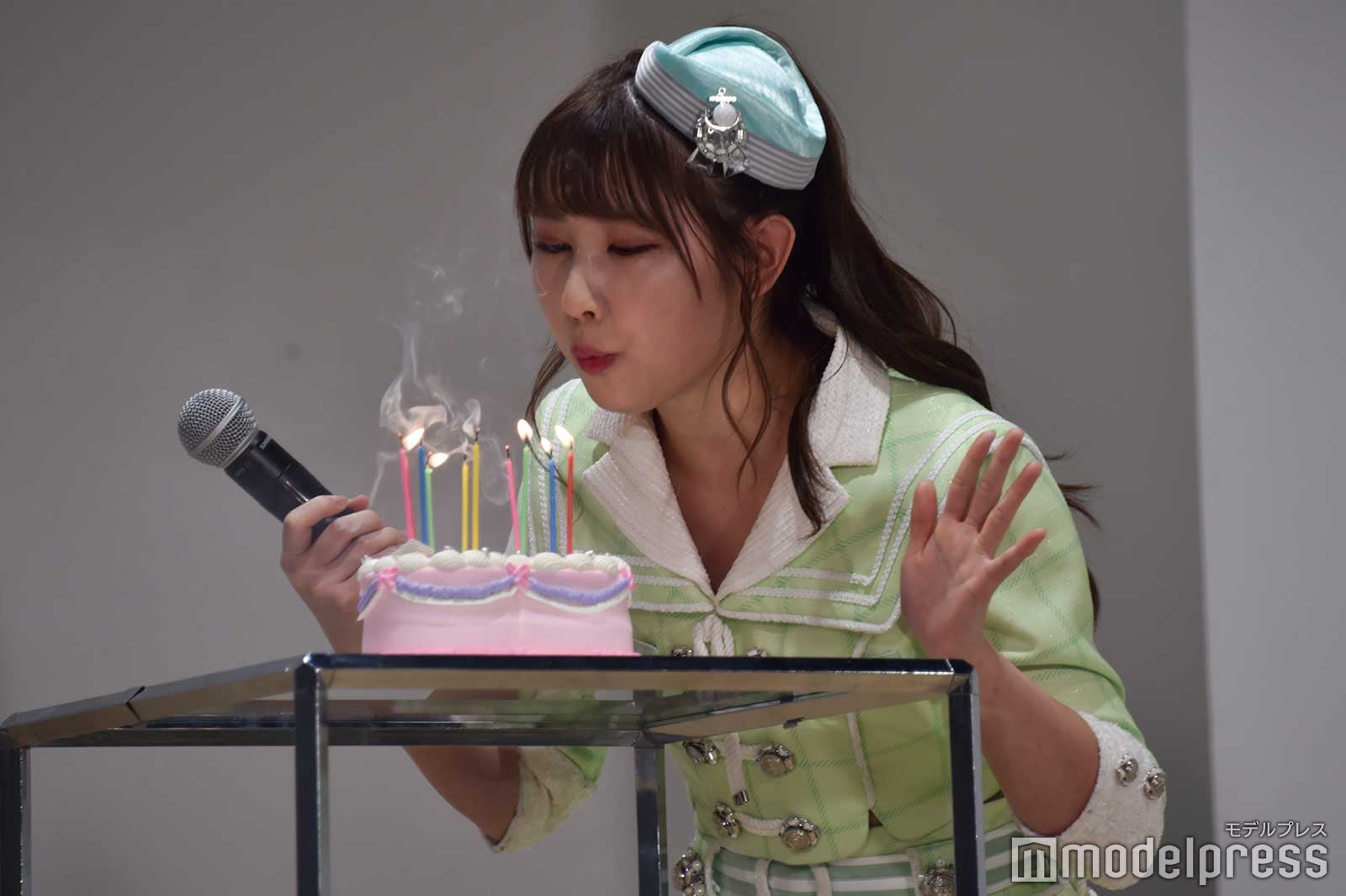 （C）モデルプレス