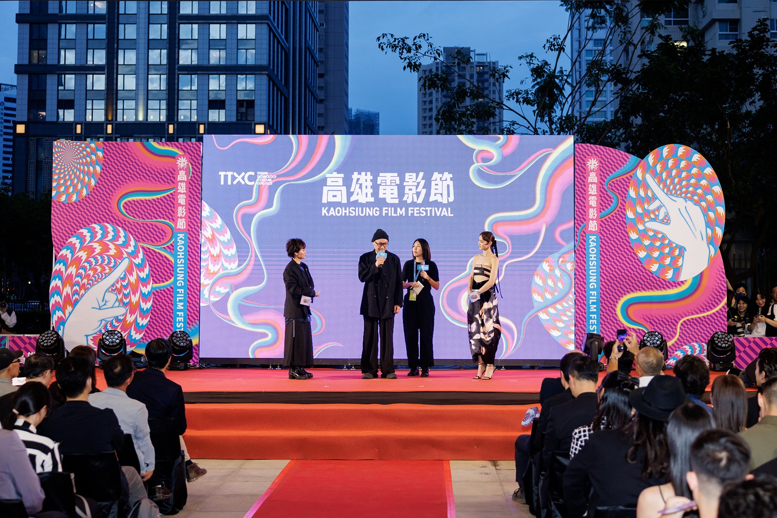 内田英治監督ら（C）2024『マッチング』製作委員会