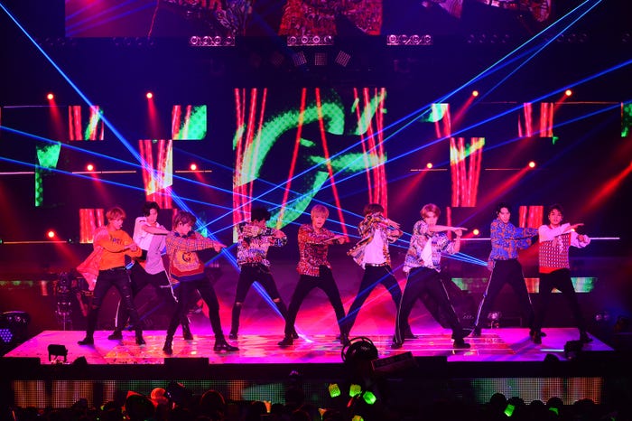 NCT 127(C)Rakuten GirlsAward 2018 AUTUMN/WINTER