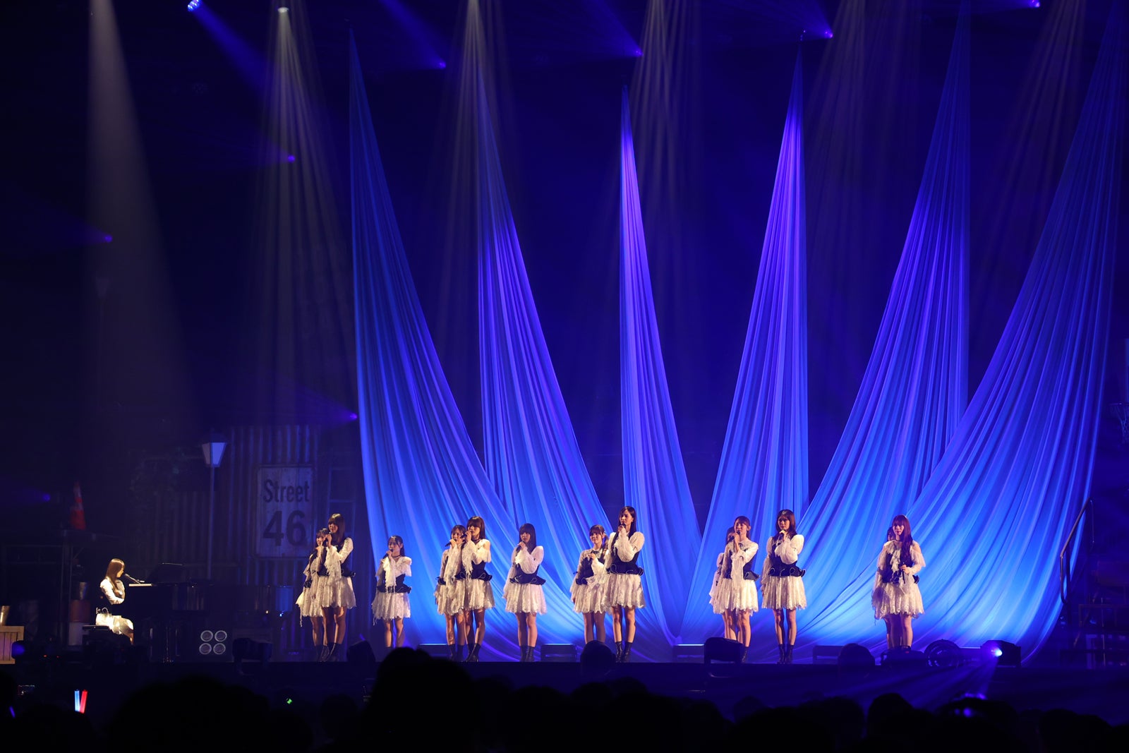 乃木坂46（C）乃木坂46LLC