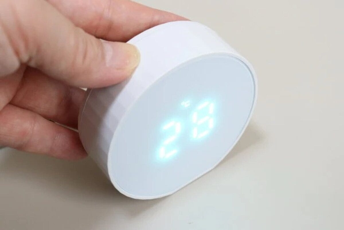 ダイソー　LEDデジタル時計（ラウンド）　多機能