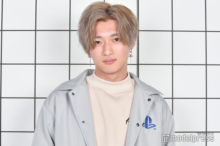 佐々木佑輔さん(C)モデルプレス