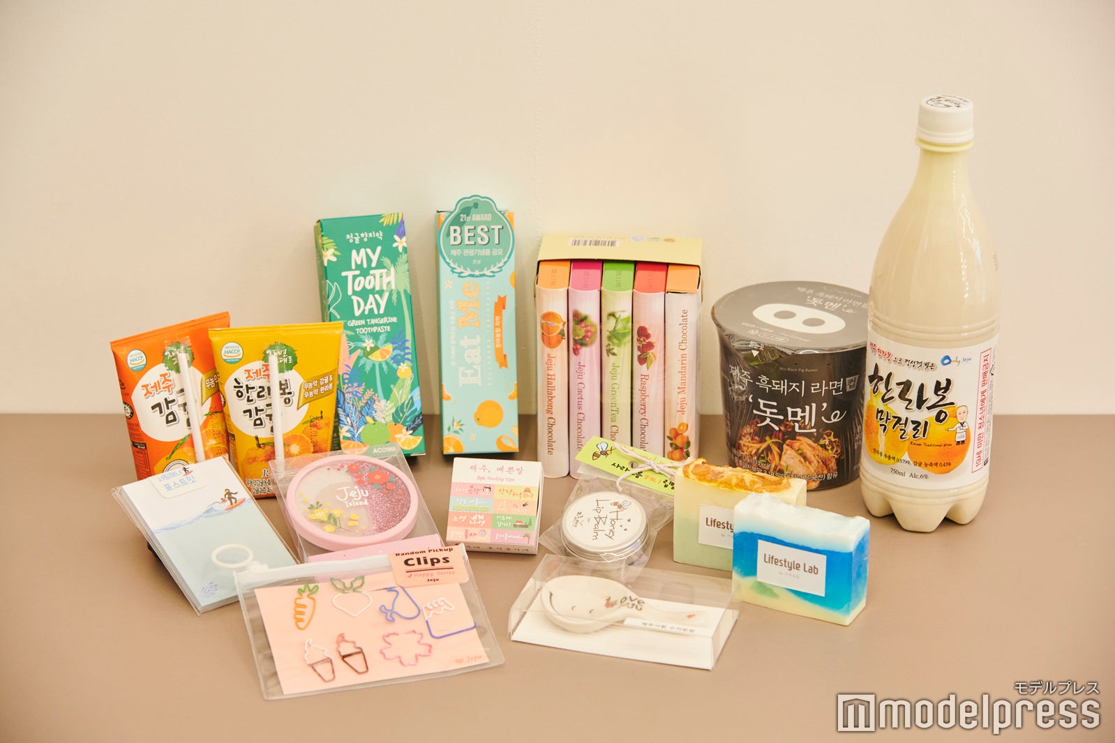 チェジュのメーカーによる食品やコスメ（C）モデルプレス