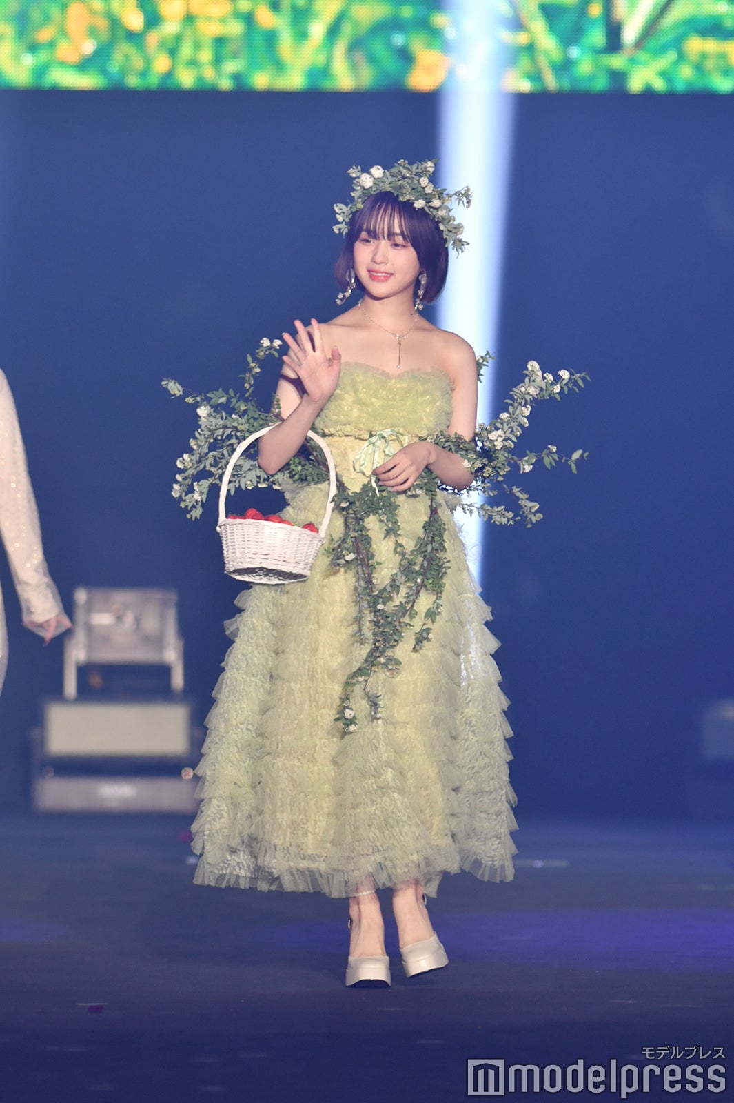 （C）モデルプレス