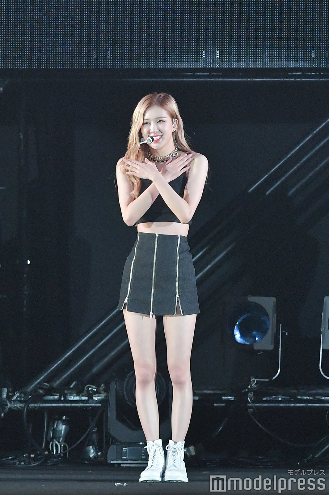 ROSE（ロゼ）（C）モデルプレス