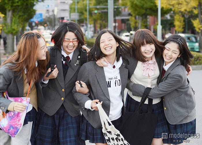 映画「ガールズ・ステップ」メイン画像(C)宇山佳佑/集英社 (C)2015「ガールズ・ステップ」製作委員会