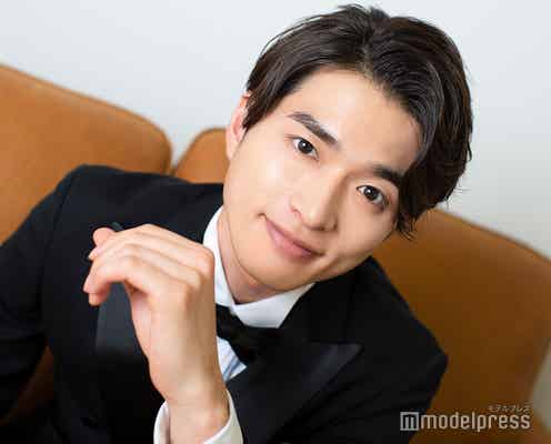白洲迅の“人生を変えた”人物とは?芸能生活10周年で心境に変化も<「ANIMALS」インタビュー後編>