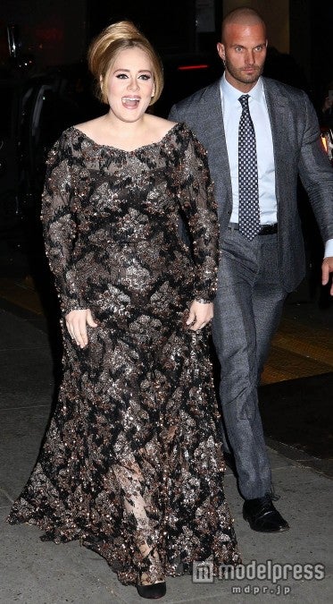 イケメンと大注目のアデルのボディガード、以前はあの人気者のボディガードだった