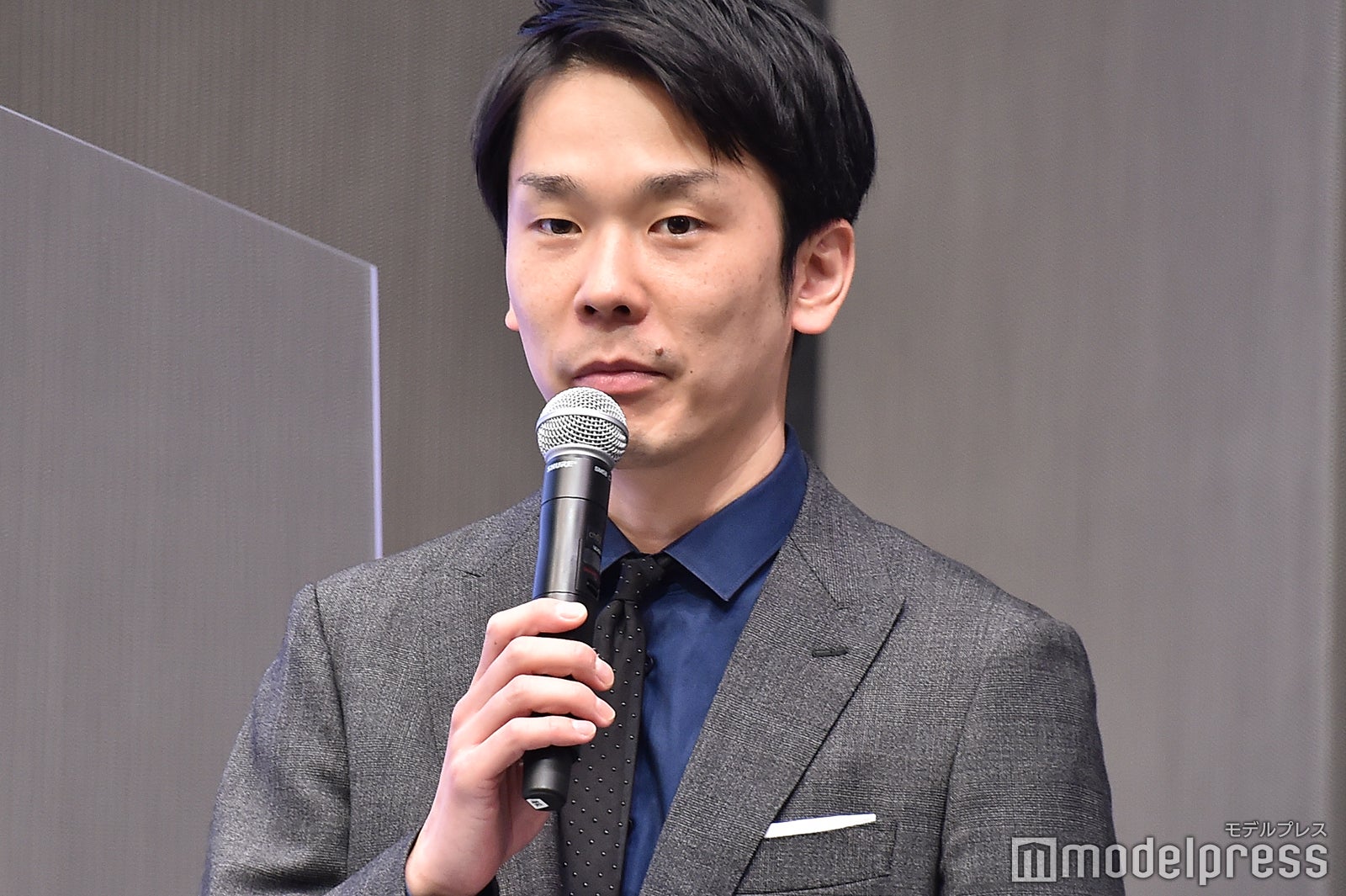 濱家隆一 （C）モデルプレス