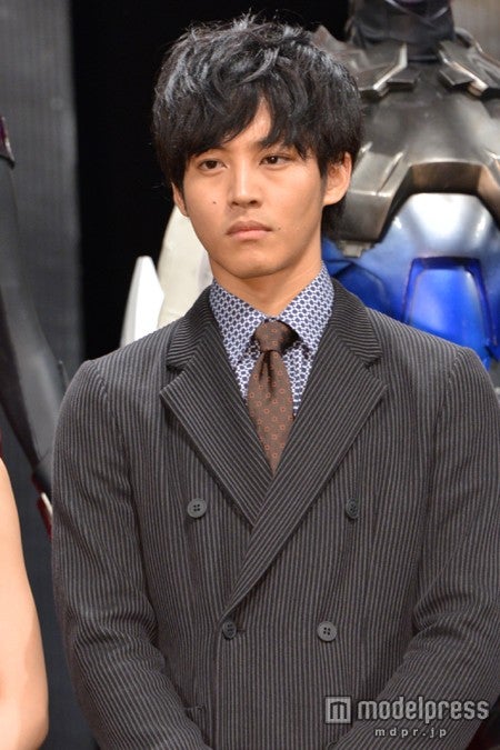 松坂桃李、肺炎でダウン　主演映画の舞台挨拶欠席