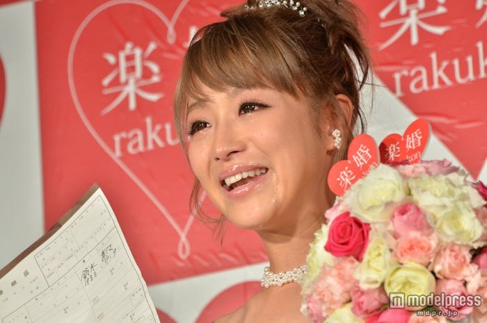 号泣する鈴木奈々