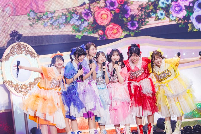 SWEET STEADY/PHOTO:ヨシモリユウナ、河村美貴