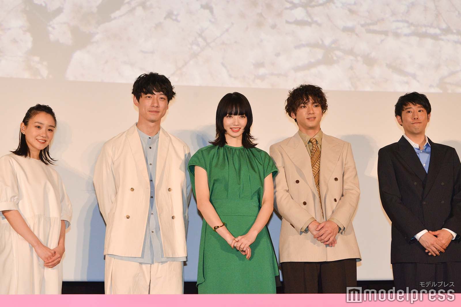 奈緒、坂口健太郎、小松菜奈、山田裕貴、藤井道人監督 （C）モデルプレス