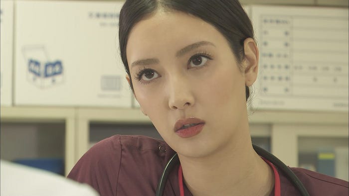 菜々緒(C)フジテレビ