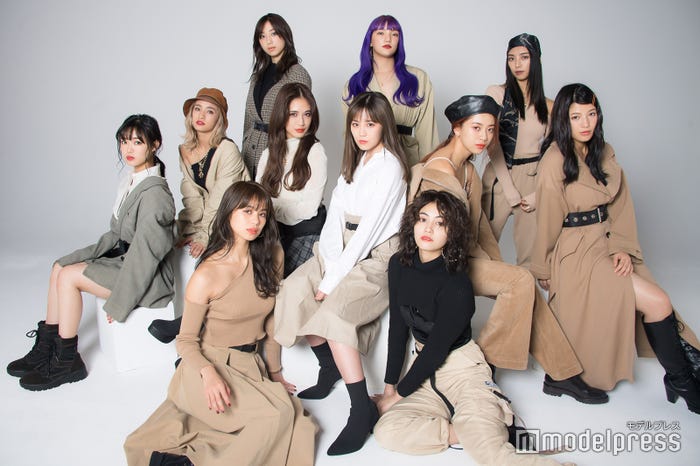 E-girls(C)モデルプレス
