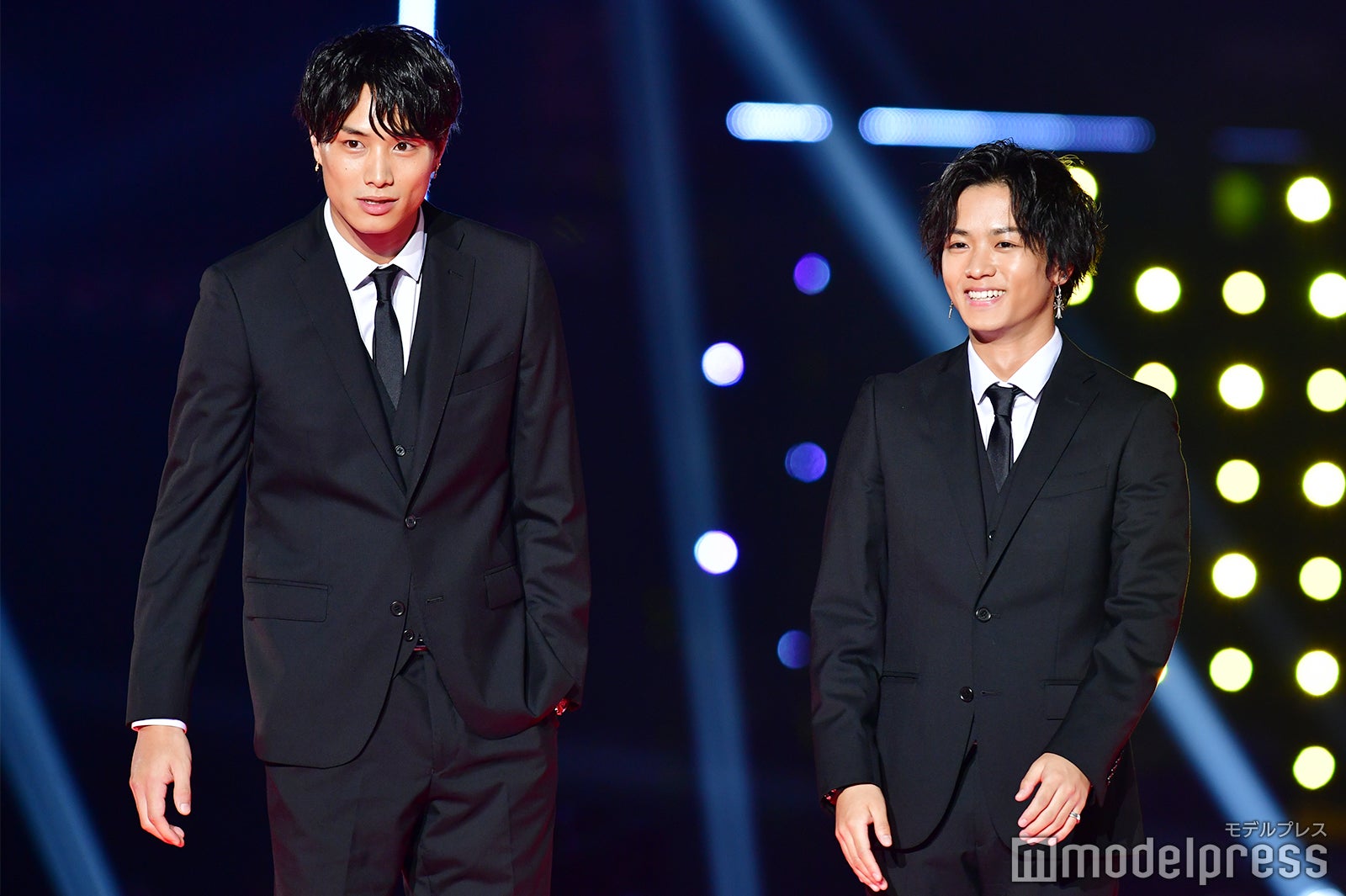 鈴木伸之、川村壱馬 （C）モデルプレス