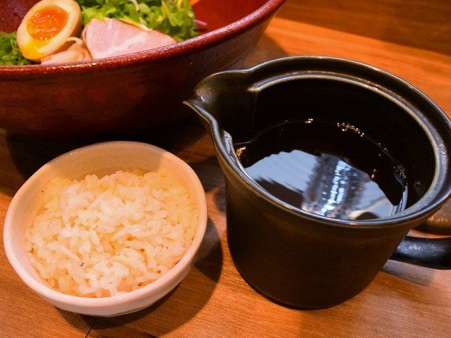 column_5bc335baafa56fd6b1073594d1832d64.