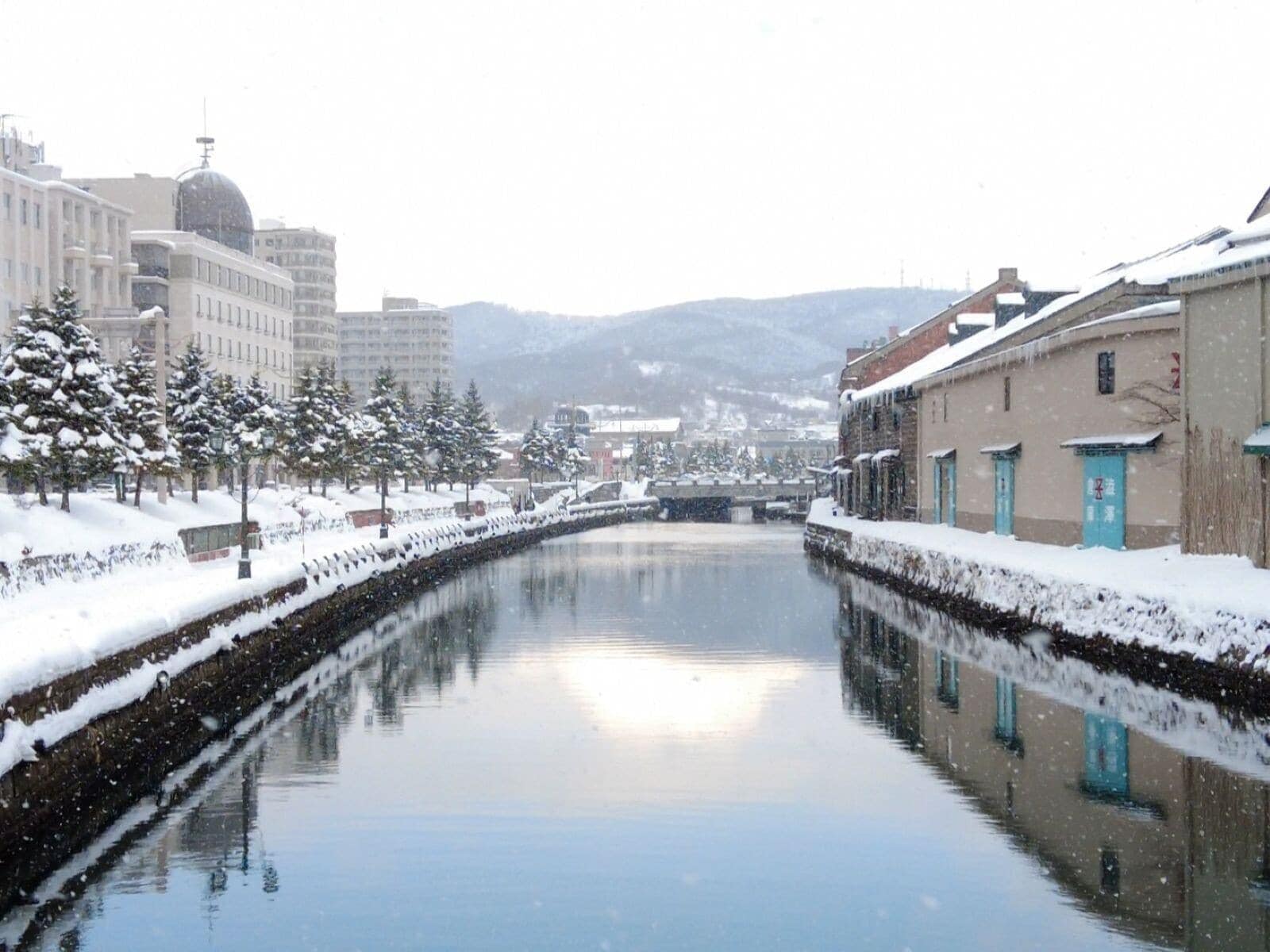 【2026年】冬に行きたい「宿場町・古い町並み」ランキング！ 2位「小樽運河」、1位は？【専門家解説も】