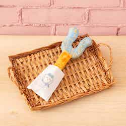 さすまたスティックパイ(ハチワレ) 税込550円(C)nagano