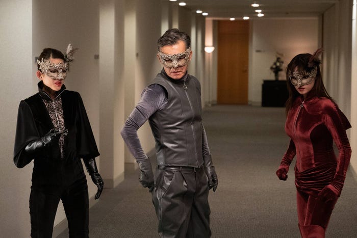 (左から)小沢真珠、渡部篤郎、深田恭子「ルパンの娘」より(C)フジテレビ