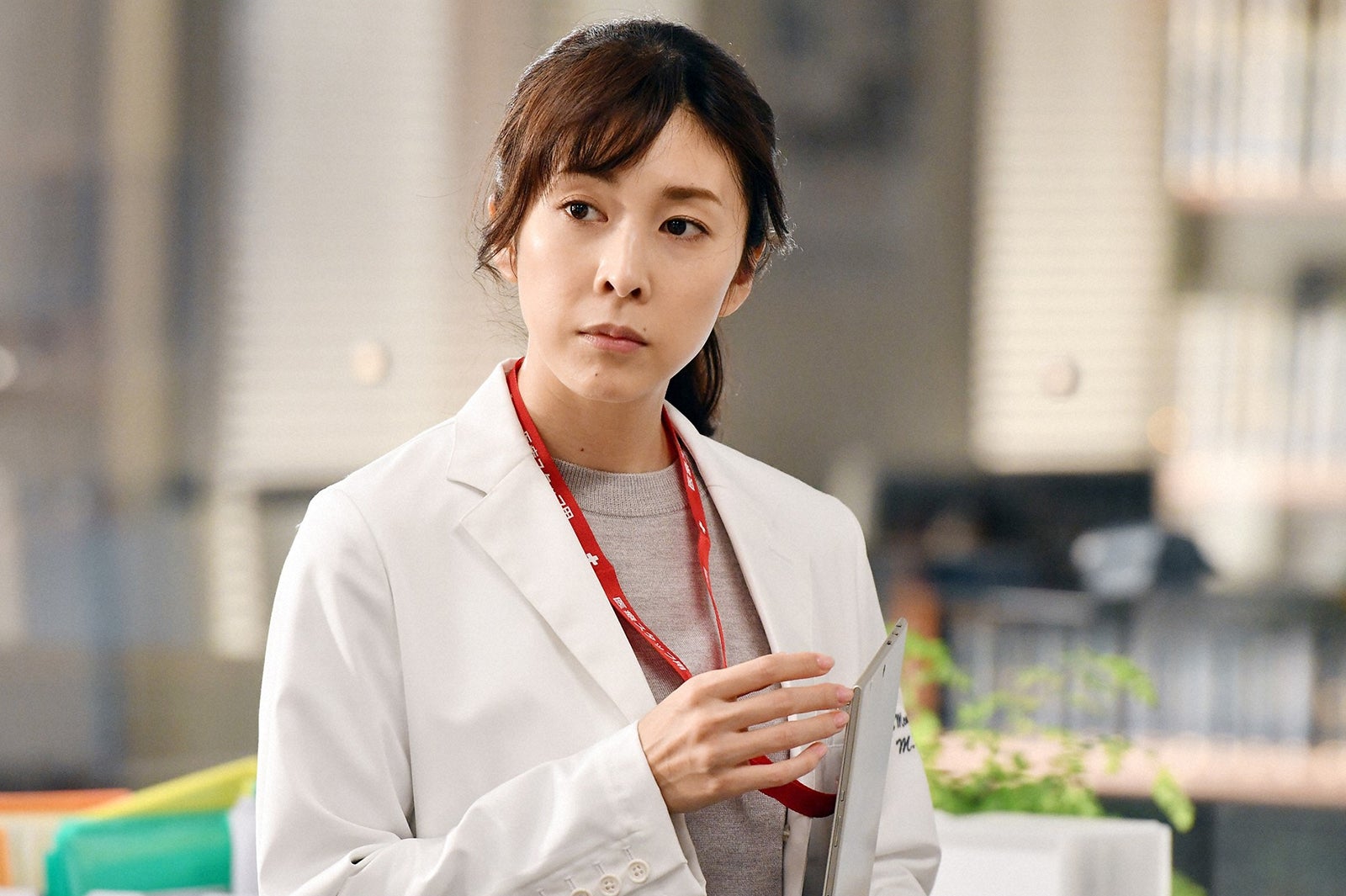 竹内結子「A LIFE～愛しき人～」第2話より（C）TBS